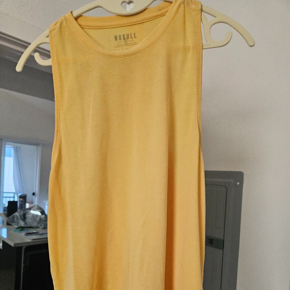Nobull tank top